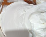 Foto langkah ke 3 dari resep Simple Buttercream.