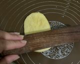 Foto langkah ke 6 dari resep Smoked Beef and Cheese Bread.