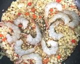Foto langkah ke 4 dari resep Spicy Spaghetti Aglio olio with shrimp.