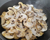 Foto del paso 3 de la receta: Porrilla con champiñones