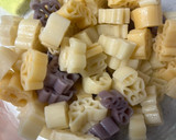 Foto del paso 3 de la receta: Pasta de Halloween con salsa de champiñones muy fácil