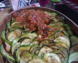 Foto del paso 3 de la receta: Salmón a la mantequilla negra de alcaparras y ratatouille
