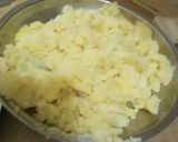 A picture of step 1 of Potatoes and corn croquettes 😜.