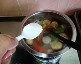 Gambar langkah 5 resipi Sinigang.