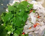 รูปขั้นตอนการทำที่ 3 ของ หมูขยำส้ม