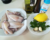 Foto del paso 1 de la receta: Calamares al ajillo