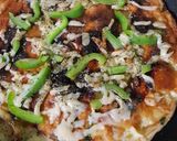 A picture of step 9 of Mediterranean Egg Pizza.