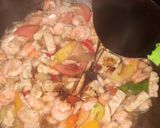 Foto langkah ke 7 dari resep Oseng Udang Tempe Simpel.