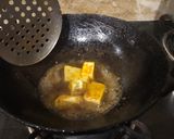 A picture of step 1 of Dhaba Style Paneer Masala.