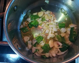 Foto del paso 1 de la receta: Calamares con guisantes