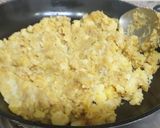 A picture of step 2 of Whole Wheat Bread Samosas.
