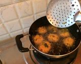 A picture of step 4 of Mixed Dal Vada.