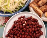 Hình bước làm 4 của món Lạc đỏ rang muối