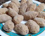 Foto del paso 8 de la receta: Croquetas de chocolate y pistachos