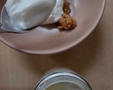 Foto del paso 1 de la receta: Yogur entero y casero con fruta de estación y chocolate 85 % cacao rallado 🥝 🍫🍶🥜 con corazón de maní