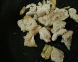 รูปขั้นตอนการทำที่ 2 ของ ข้าวผัดไก่ สูตรธัญพืชสลัดบาร์