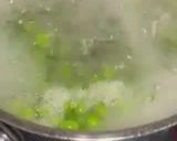 Foto del paso 4 de la receta: Lomos de Merluza y Gambas con Crema de guisantes 🫛