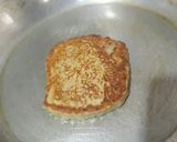 A picture of step 3 of Egg banana pancake.