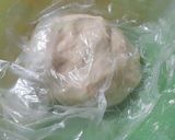 Foto del paso 1 de la receta: Medialunas de manteca