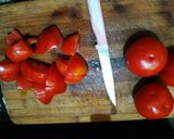 টমেটো তেঁতুলের চাটনি (Tomato tentuler chutney recipe in Bengali) রেসিপি ধাপ - 1 ছবি