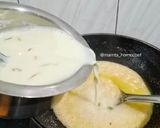 A picture of step 2 of Mango Halwa.