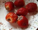 સ્ટ્રોબેરી સ્મુઘી (Strawberry Smoothie Recipe In Gujarati) રેસીપી સ્ટેપ1ફોટો