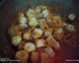 A picture of step 4 of Spicy banana curry.