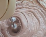 عکس مرحله 4 از دستور چیز کیک قهوه شکلات