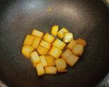 รูปขั้นตอนการทำที่ 1 ของ ผัดถั่วงอกเต้าหู้หมูสับ