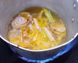 รูปขั้นตอนการทำที่ 4 ของ ไก่ต้มกะทิข่าอ่อนใส่สะตอ