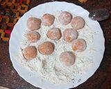 Foto del paso 5 de la receta: Albóndigas de papas, garbanzos y carne con guisantes