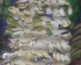 A picture of step 4 of Hing flavour mango pickle.