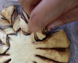 Foto langkah ke 6 dari resep Nutella Star Bread.