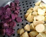 Foto langkah ke 1 dari resep Cenil Ubi Lapis.