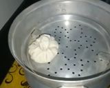 A picture of step 4 of Momos.