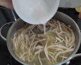 Hình bước làm 8 của món Súp lươn nấm #emTrann