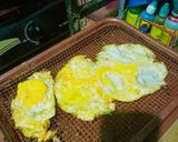 Foto langkah ke 1 dari resep Telur Kari Simpel.