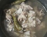Foto langkah ke 1 dari resep Rawon Ayam.