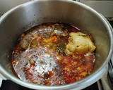 Foto del paso 10 de la receta: Potaje de garbanzos con alubias, acelgas y pringá