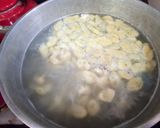 Foto del paso 2 de la receta: Ñoquis (papa, perejil, ajo, huevo, harina)
