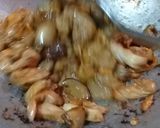 Foto langkah ke 4 dari resep Mi Ayam Jamur, lezat dan harum.