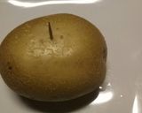 A picture of step 1 of Fluffy's jacket potato.