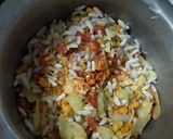 A picture of step 3 of Bhel puri.
