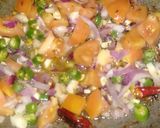 मिक्स दाल मसाले वाली (mix dal masale wali recipe in Hindi) रेसिपी चरण 2 फोटो