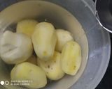 आलू चिप्स (aloo chips recipe in Hindi) रेसिपी चरण 1 फोटो