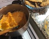 Foto del paso 2 de la receta: Milanesa con puré mixto y tomates