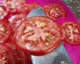 Foto del paso 3 de la receta: 🍅🌿🧀 Sándwich de miga caprese - Tomate, pesto de albahaca y queso 🧀🌿🍅