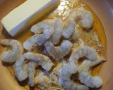 A picture of step 3 of VashBake Shrimp Linguine Scampi.