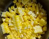 Foto langkah ke 1 dari resep Tumis Jamur Tiram Jagung Pedas.