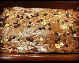 Foto del paso 7 de la receta: Brownie de chocolate y avellana sin lactosa con escamas de sal y chispas de chocolate 🍫